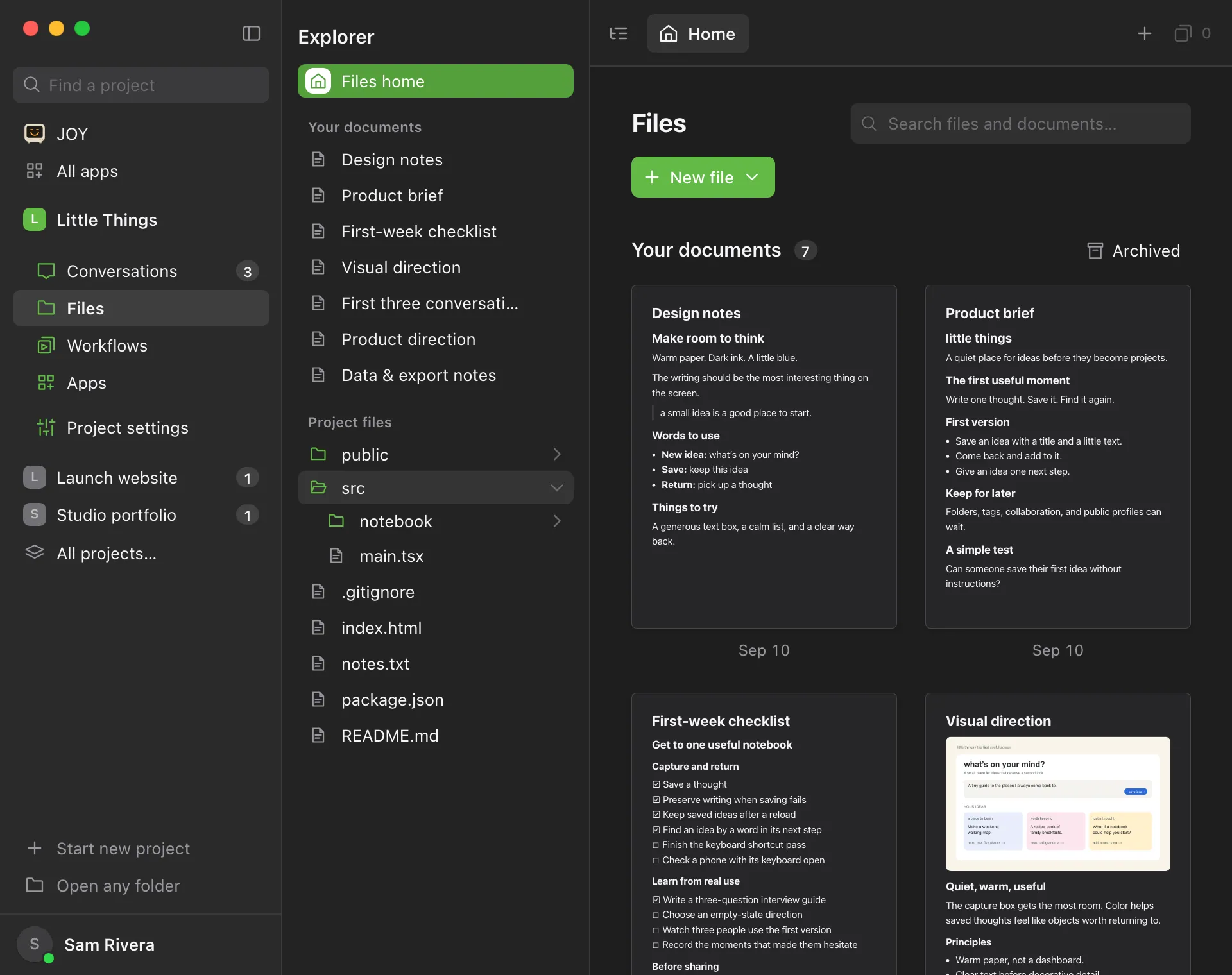 The explorer open on the left, with a folder expanded to show the files inside it. Highlighted: Show explorer.